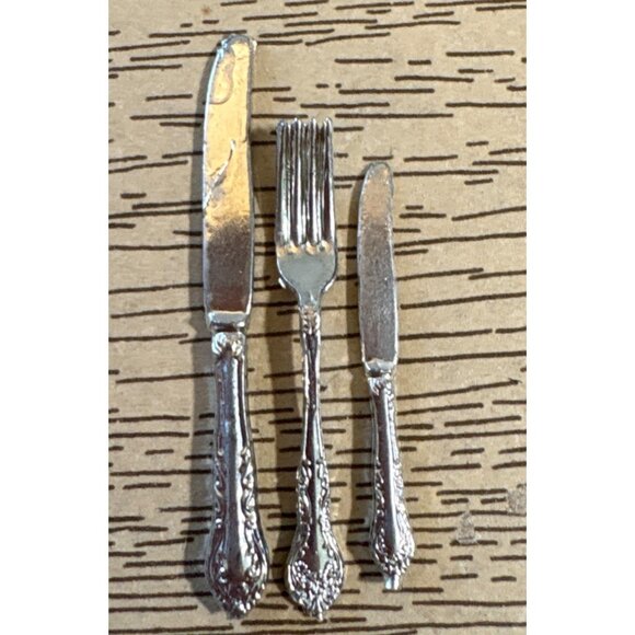 Vtg Marx Little Hostess Set of 6 Silverware Flatware 2 Knives 3 Spoons Fork - Picture 2 of 7